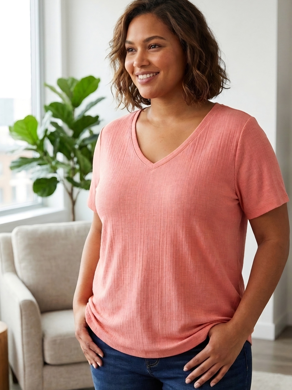 EVRI Women's V-Neck Short Sleeve Tee in Rose
